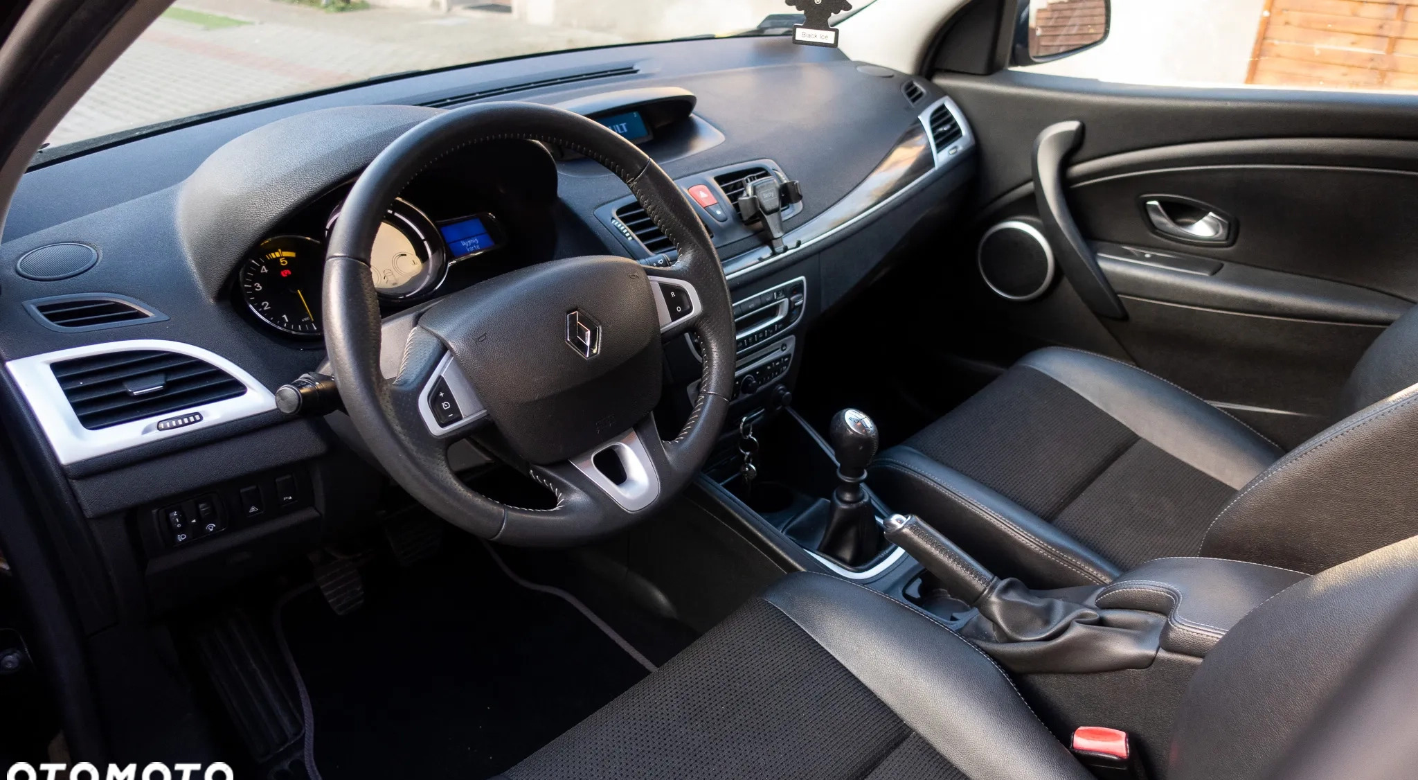 Renault Megane cena 17900 przebieg: 151000, rok produkcji 2009 z Góra małe 211